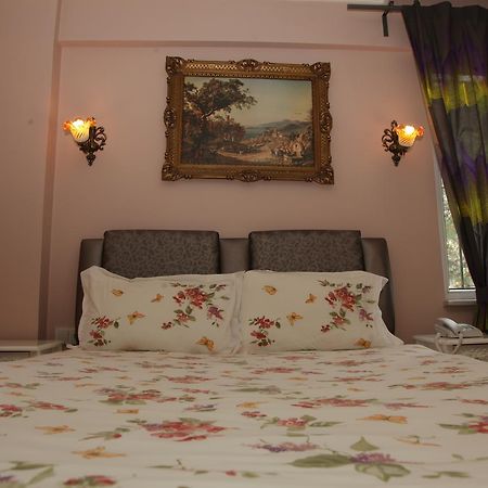 Yesim Suites Istanbul Bagian luar foto