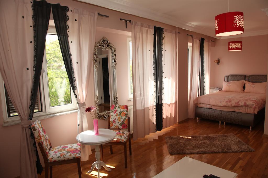 Yesim Suites Istanbul Bagian luar foto