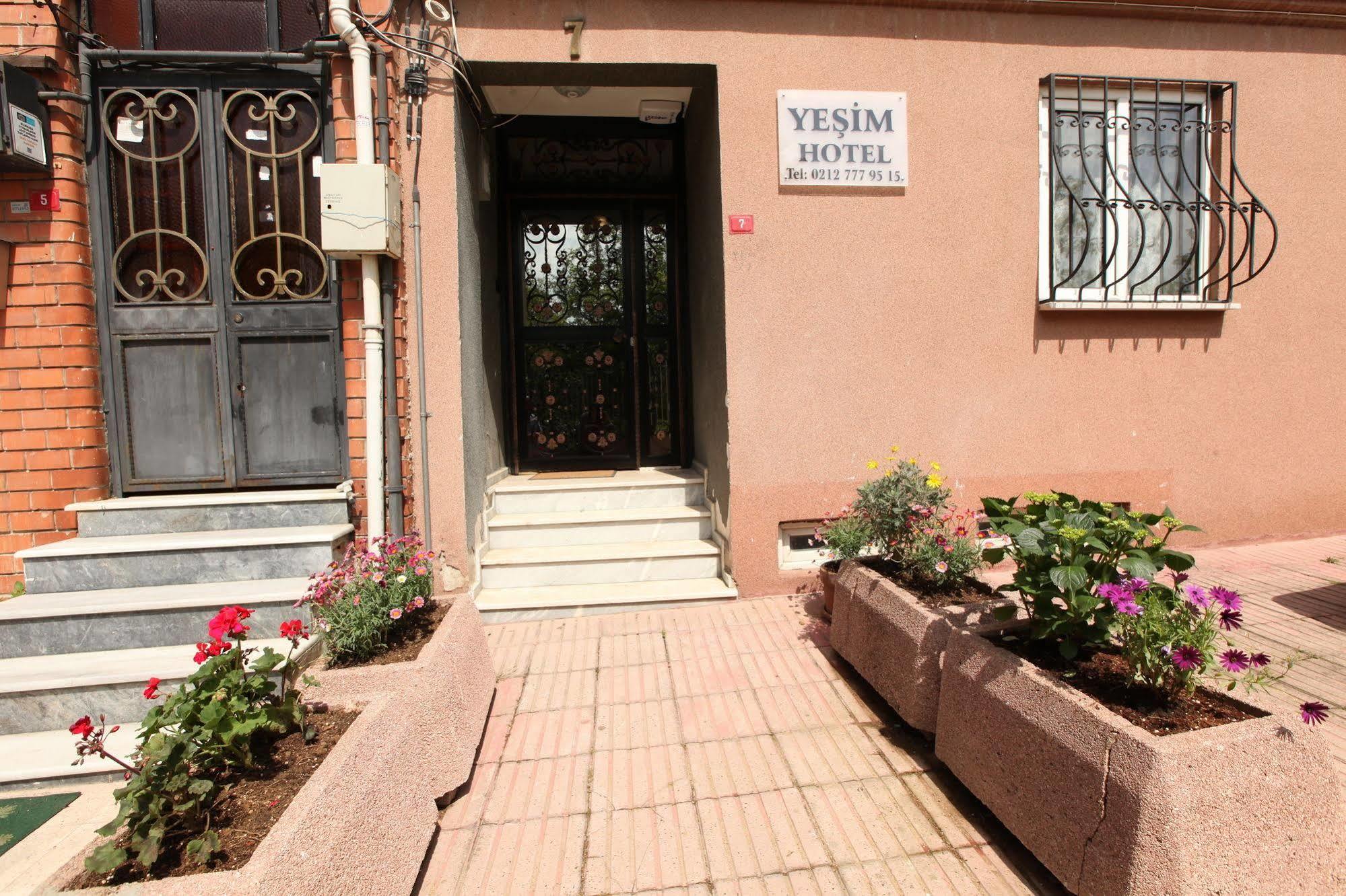 Yesim Suites Istanbul Bagian luar foto
