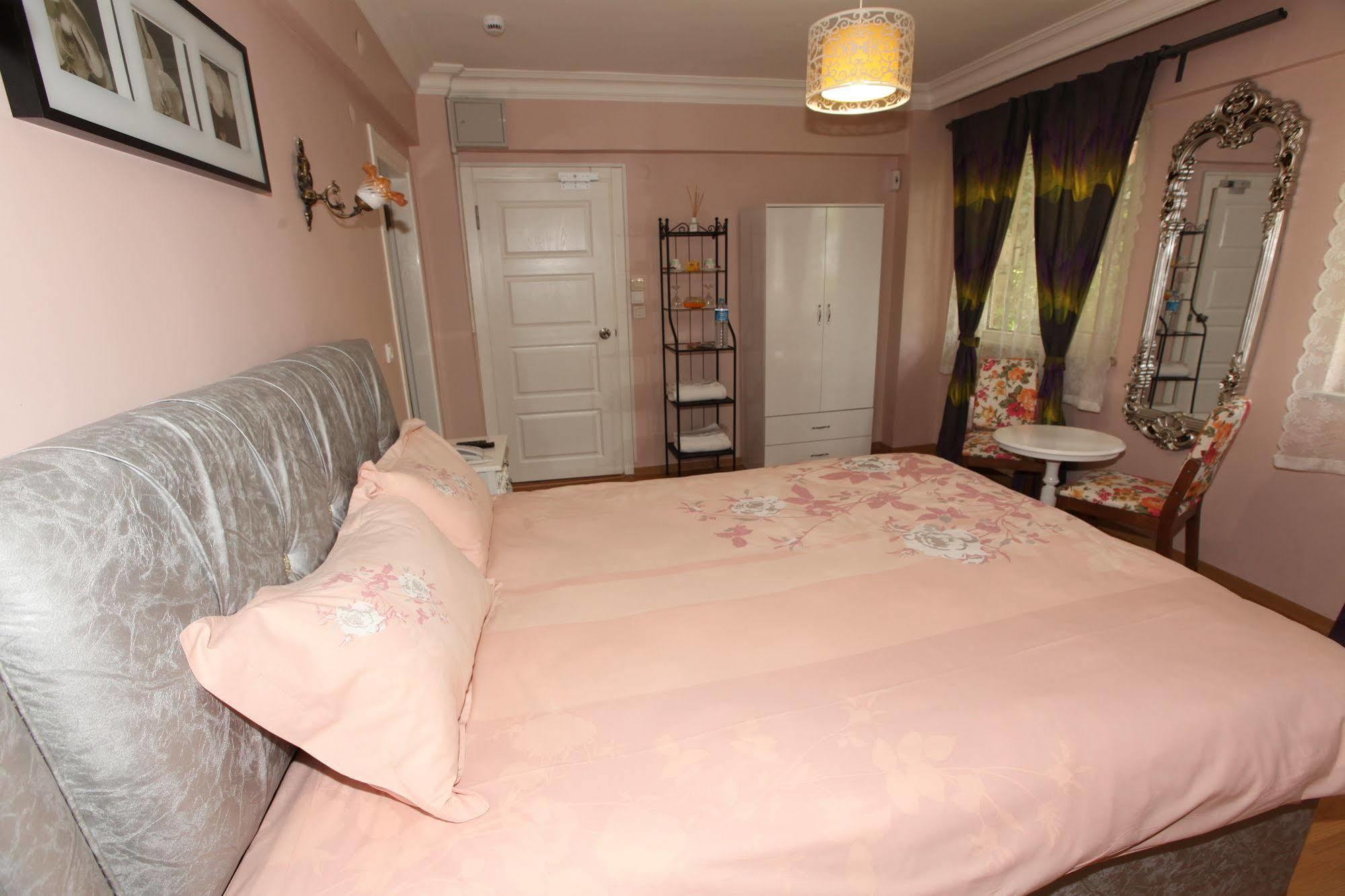 Yesim Suites Istanbul Bagian luar foto